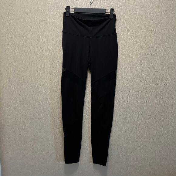 Old Navy Active Go-Dry Black Leggings Hi-Rise Pull-On Stretch Sportswear Sz S/P - Picture 2 of 6
